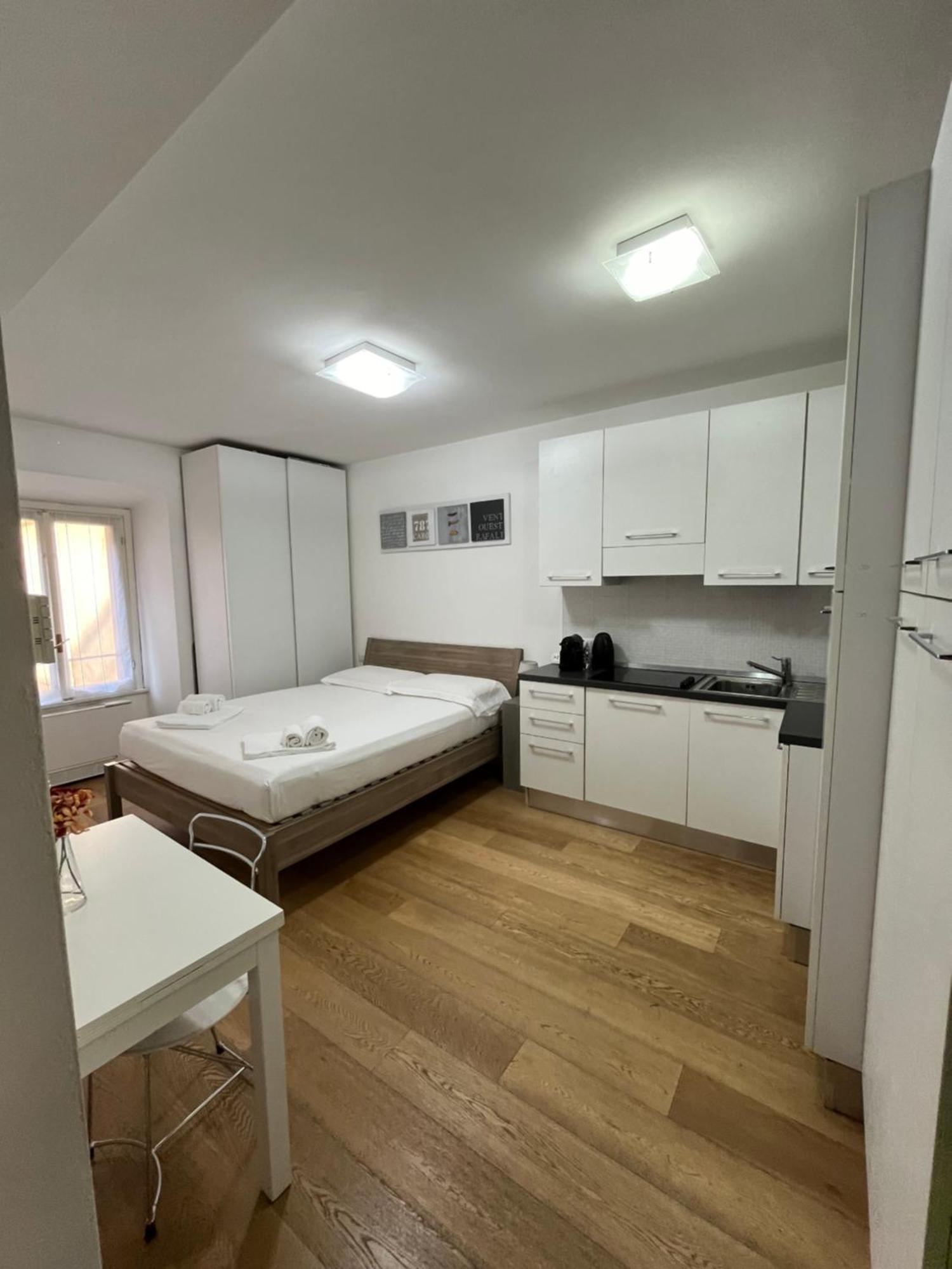 Apartment Nest For Two Three Min From Duomo Mailand